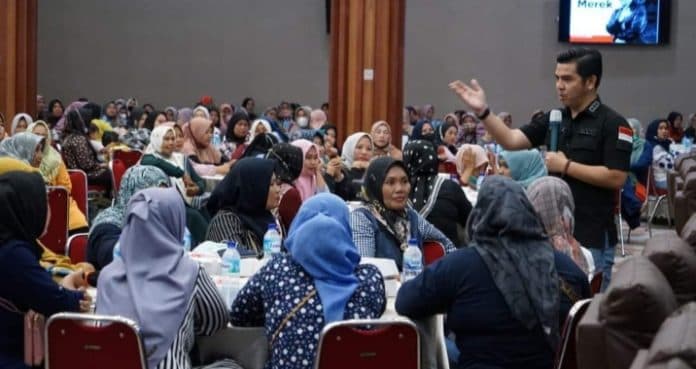 stafsus_kemenkumham_merek_akan_meningkatkan_nilai_jual_produk