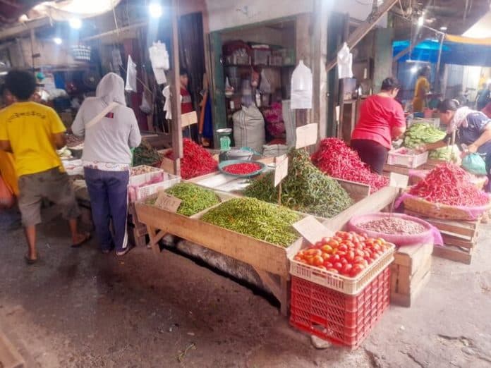 stok_melimpah_harga_cabai_anjlok_rp_10_ribu_per_kg