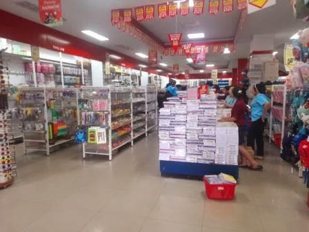 strategi_toko_buku_harmoni_bisa_tetap_bertahan_di_siantar