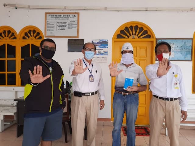 sttc_peduli_30_infrared_thermometer_dibagikan_untuk_antisipasi_penyebaran_covid_19