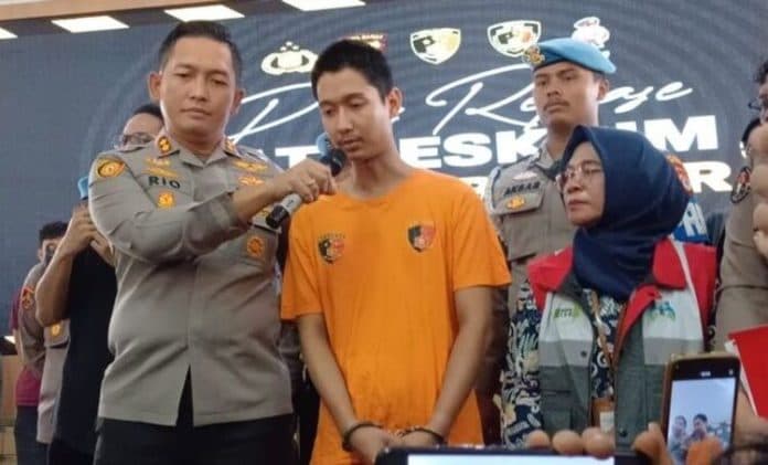 suami_selebgram_cut_intan_nabila_akui_kdrt_di_depan_anak