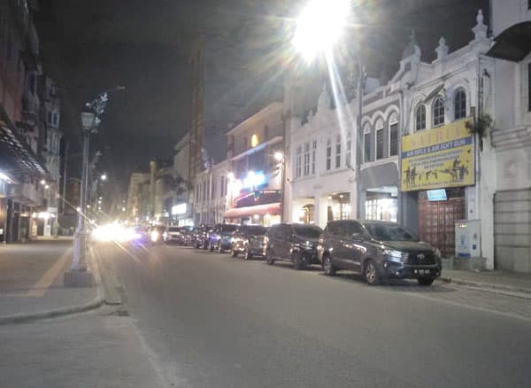 suasana_malam_di_kesawan_lebih_tenang_pasca_angkringan_digusur_warga_keamanan_harus_dipikirkan_juga