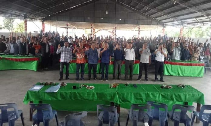 suka_duka_effendi_murphy_ditetapkan_calon_bupati_dan_wabup_toba
