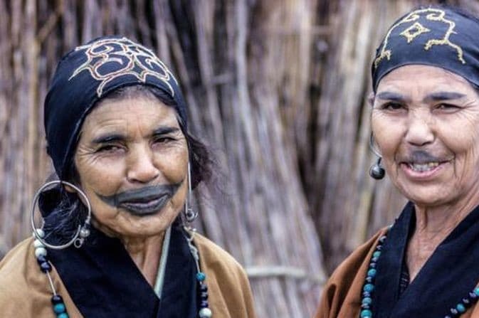suku_ainu_di_hokkaido_penduduk_asli_jepang_yang_terlupakan