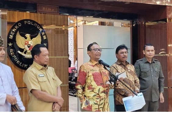 suntik_mati_tv_analog_akan_berlangsung_kominfo_buat_posko_salurkan_stb