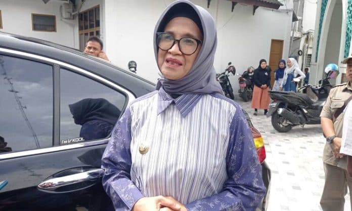 susanti_ingatkan_tpid_siantar_jaga_inflasi_tetap_terkendali