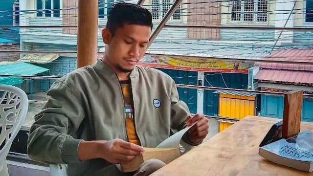 tagline_para_calon_kepala_daerah_nge_tren_akademisi_antara_identitas_dan_substansi