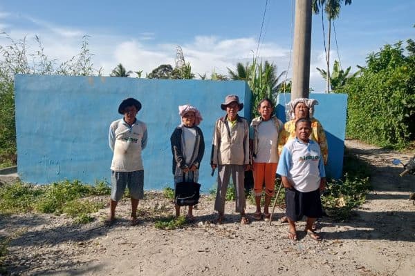 tak_kunjung_beroperasi_warga_minta_bangunan_spam_di_pintu_bosi_dibongkar