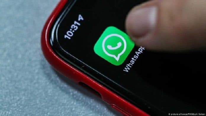 tak_semua_pengguna_bisa_dark_mode_ini_kata_whatsapp