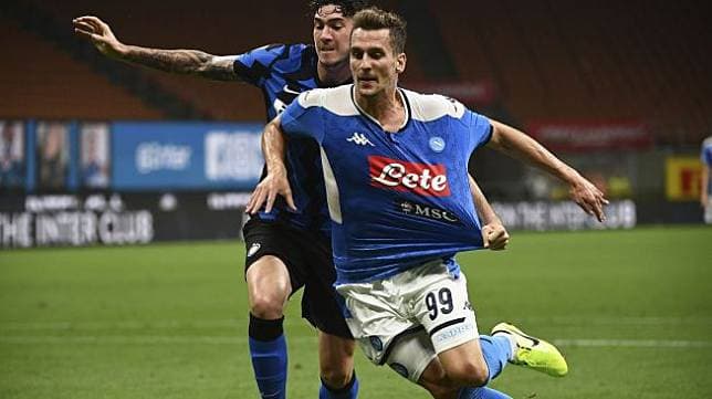 taklukkan_napoli_2_0_inter_kembali_peringkat_kedua