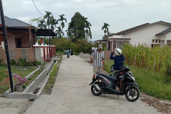 tanah_milik_dijadikan_jalan_7_kk_warga_setia_negara_ajukan_keberatan_ke_dprd_siantar