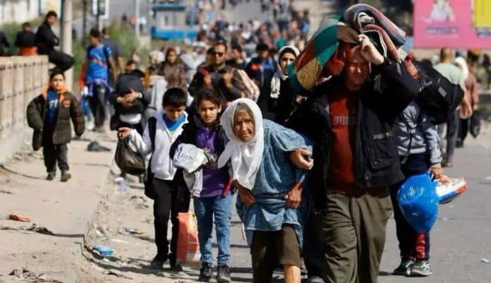 tank_israel_kembali_ke_gaza_ribuan_orang_dipaksa_mengungsi
