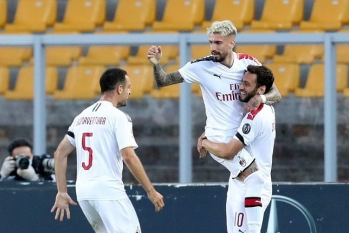 tanpa_zlatan_ibrahimovic_ac_milan_permalukan_lecce_4_1
