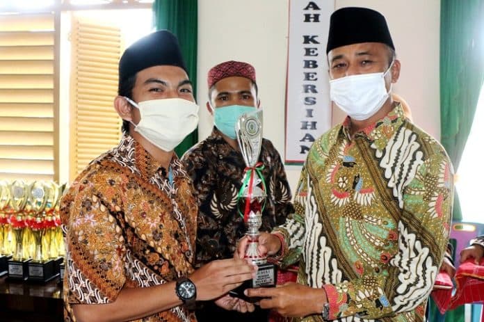 tapian_dolok_juara_umum_mtqn_ke_46_se_simalungun