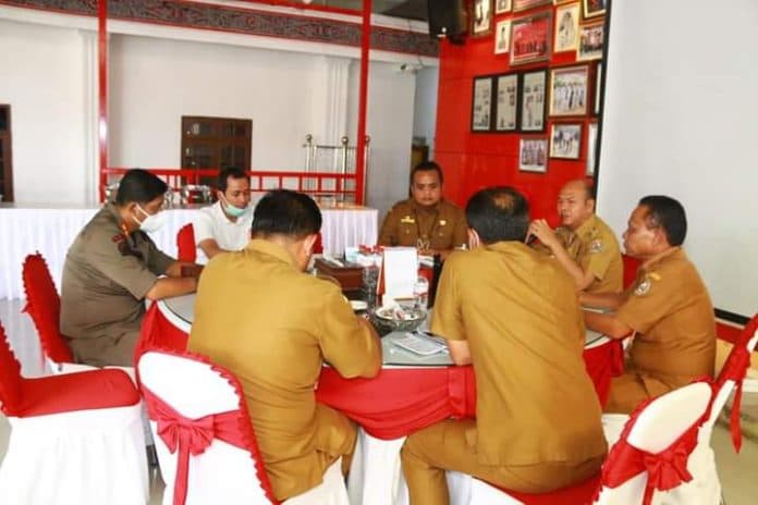 taput_terima_rp3_m_program_kotaku_dari_kementerian_pupr