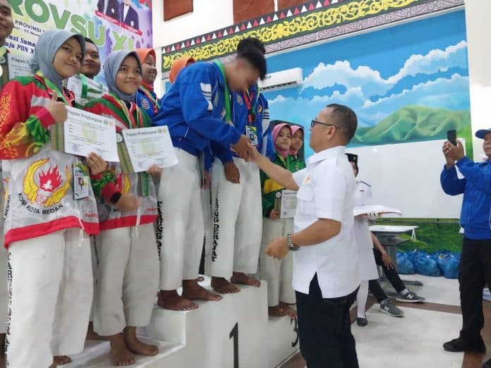 tarung_derajat_deli_serdang_peroleh_1_emas_2_perak_dan_6_perunggu_pada_porprovsu