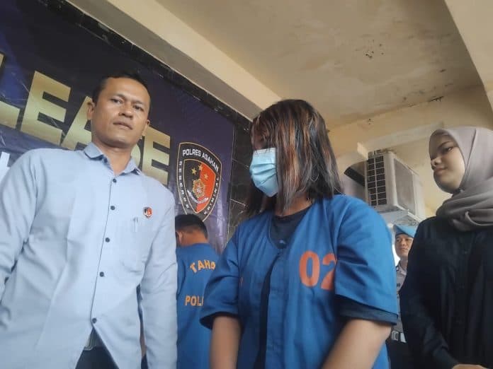 tawarkan_wanita_muda_lokasi_prostitusi_online_di_kisaran_dibongkar_polisi