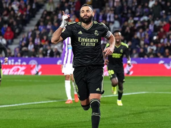 tekuk_real_valladolid_2_0_real_madrid_puncaki_klasemen_sementara