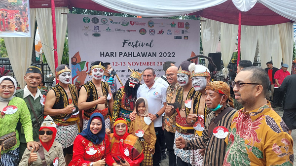 teladani_pahlawan_tanamkan_sikap_berani_jujur_benar_tulus_dan_ikhlas