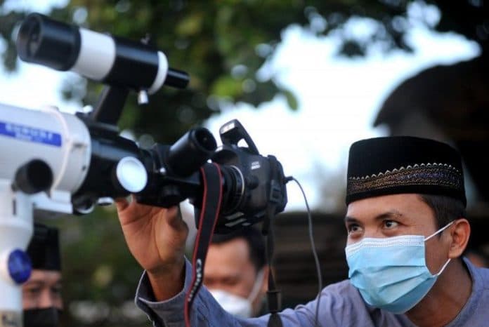 tentukan_awal_ramadhan_1443_hijriah_pemantauan_hilal_dilakukan_di_101_lokasi