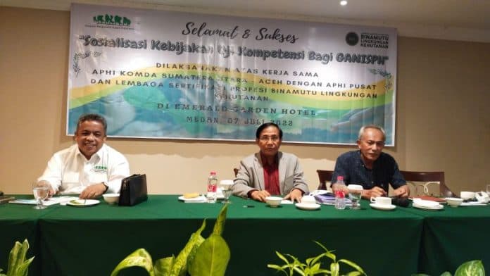 terapkan_peraturan_menteri_lhk_aphi_komda_sumut_aceh_sosialisasikan_uji_kompetensi_tenaga_teknis