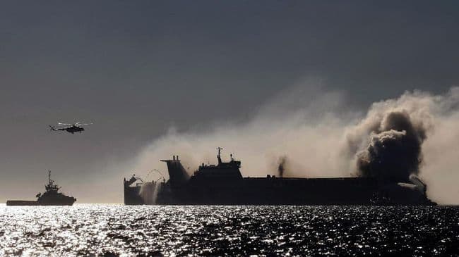 terbakar_kapal_kargo_kimia_tenggelam_di_sri_lanka