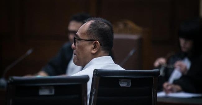 terbukti_gratifikasi_dan_tppu_rafael_alun_divonis_14_tahun_penjara