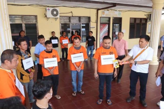 terdakwa_pembunuhan_terduga_maling_dituntut_berbeda_di_pn_siantar