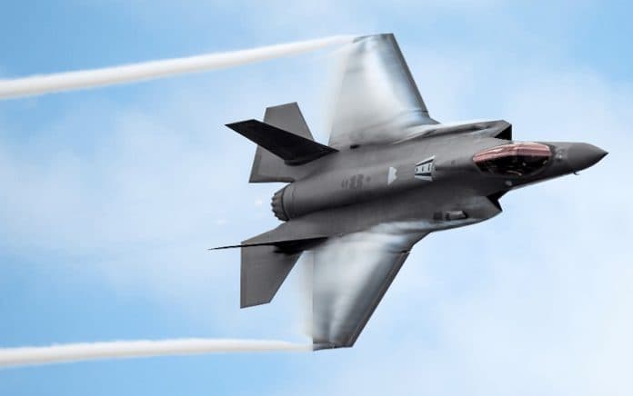 ternyata_jet_tempur_siluman_j_20_china_belum_sebanding_dengan_f_22_milik_amerika