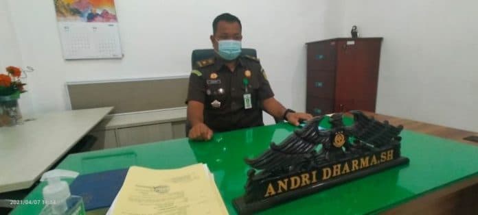tersangka_baru_kasus_korupsi_cetak_sawah_titipkan_uang_rp191_juta_di_kejaksaan_dairi