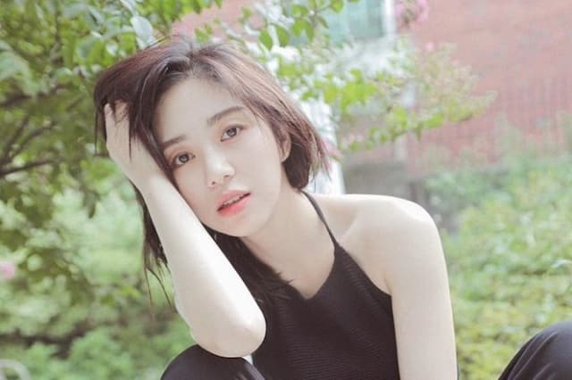 terungkap_dari_unggahan_foto_kwon_coba_bunuh_diri_dilarikan_ke_rs