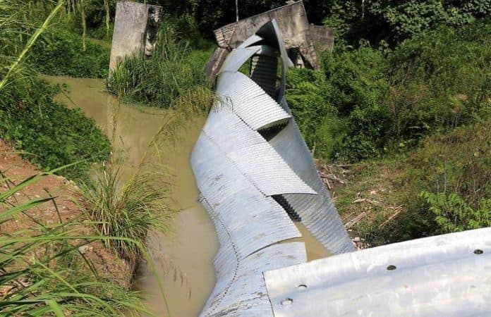 terungkap_di_persidangan_robohnya_proyek_galvanis_akan_direkayasa_karena_bencana_alam