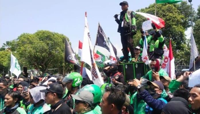 tidak_ada_aksi_ojol_di_siantar_pengemudi_kita_kurang_kompak_padahal_kebijakan_menjepit