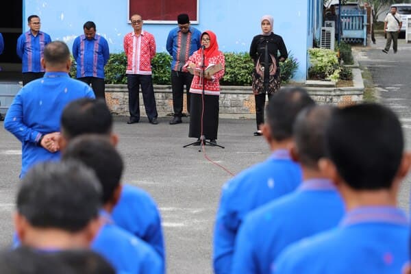 tiga_amanat_penting_susanti_dewayani_pada_perumda_tirta_uli_siantar