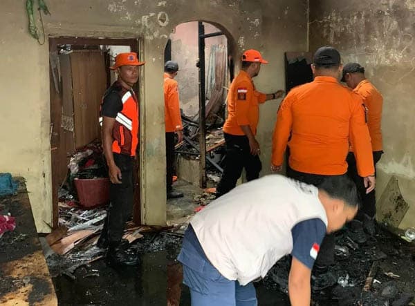 tiga_unit_rumah_di_binjai_ludes_terbakar_3_kk_terpaksa_mengungsi