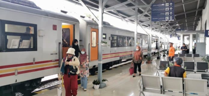 tiket_ka_sribilah_diskon_hingga_20_persen_khusus_keberangkatan_14_17_april_2023