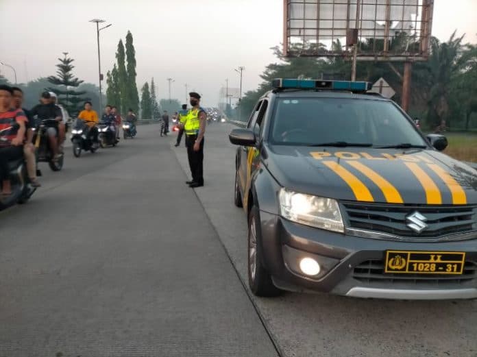tim_bringas_jatanras_polresta_deli_serdang_gencar_patroli_geng_motor