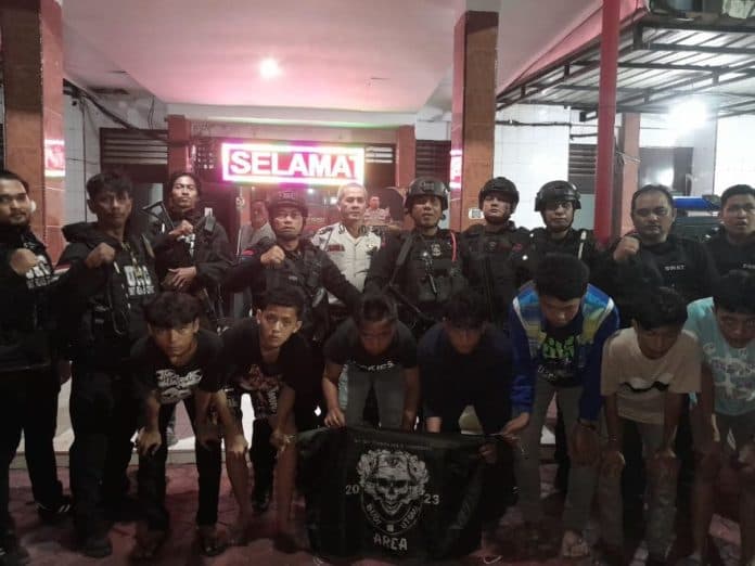 tim_gabungan_amankan_8_anggota_geng_motor_budi_utomo_area
