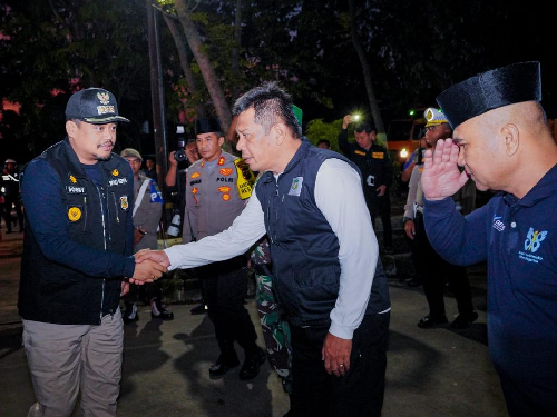 tim_gabungan_pemko_medan_gelar_penertiban_asmara_subuh