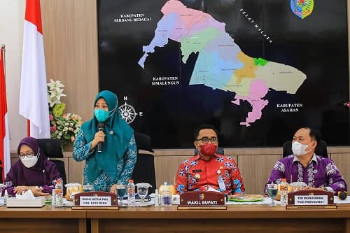 tim_penilai_tp_pkk_sumut_kunjungi_desa_percontohan_di_batu_bara