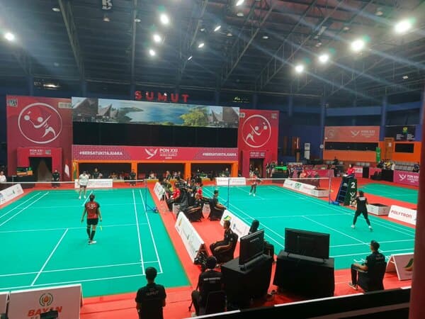tim_putra_dan_putri_jawa_tengah_lolos_babak_final_bulutangkis_beregu_pon_xxi