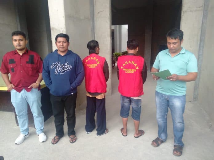 tim_tabur_kejari_samosir_tangkap_buronan_dpo_terpidana_kasus_pengancaman