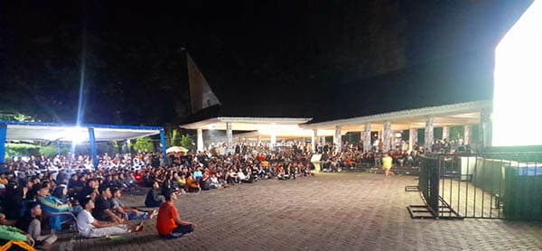 timnas_u_23_kalah_nobar_di_siantar_tetap_ramai_dan_tertib