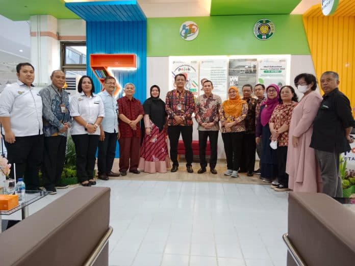 tingkatkan_literasi_data_statistik_bps_hadirkan_pojok_statistik_di_perpustakaan_usu_medan