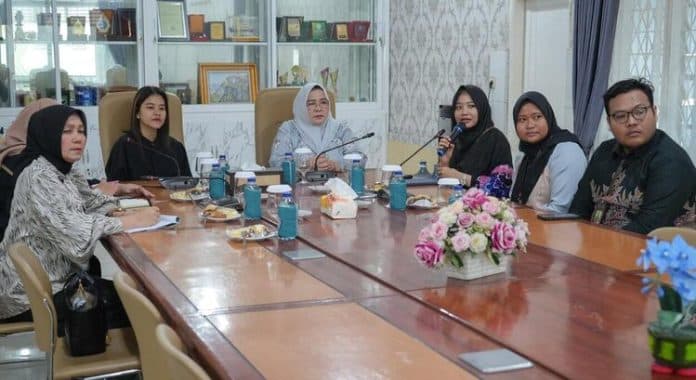 tingkatkan_pemahaman_perlindungan_anak_kahiyang_ayu_dukung_acara_pkpa