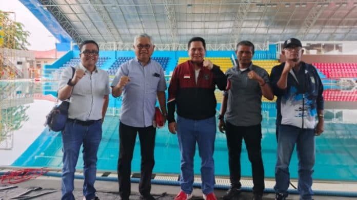 tinjau_kolam_renang_selayang_pb_akuatik_indonesia_berikan_sejumlah_catatan_ke_pb_pon_sumut