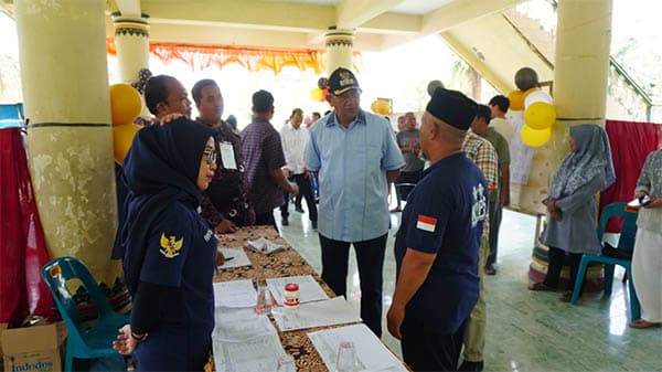 tinjau_tps_di_stabat_syah_afandin_ajak_petugas_sukseskan_pesta_demokrasi