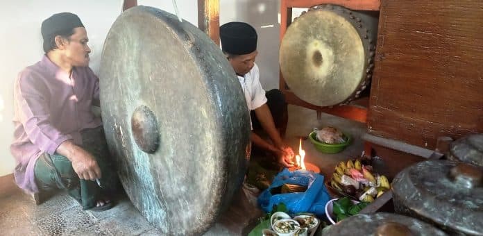 tradisi_selamatan_gong_senen_menyambut_datangnya_tahun_baru_hijriah