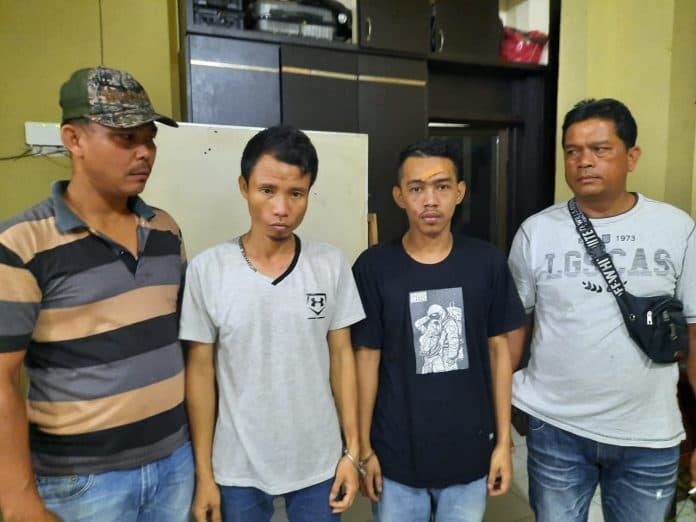 transaksi_sabu_adek_dan_apek_dijebloskan_ke_bui