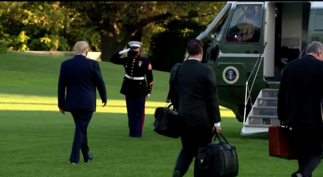 trump_dipindahkan_ke_rs_militer_usai_diagnosis_covid_19